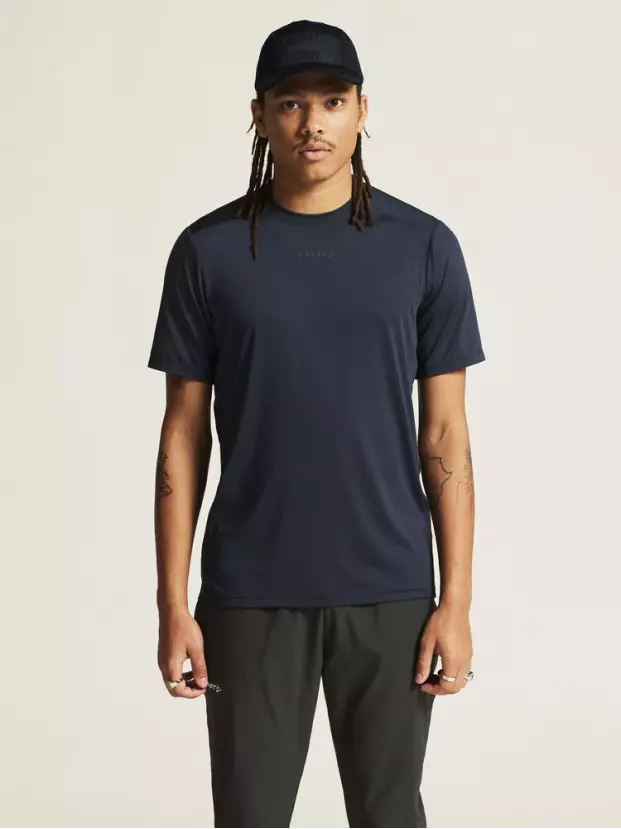 ADV ESSENCE SS TEE 2 M
