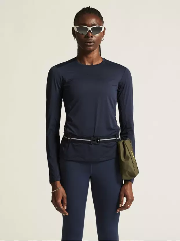 ADV ESSENCE LS TEE 2 W
