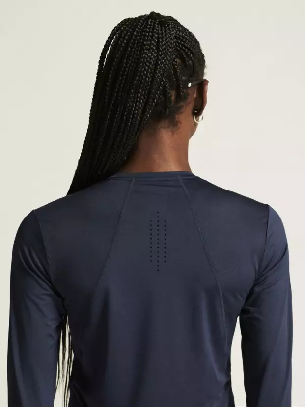 ADV ESSENCE LS TEE 2 W