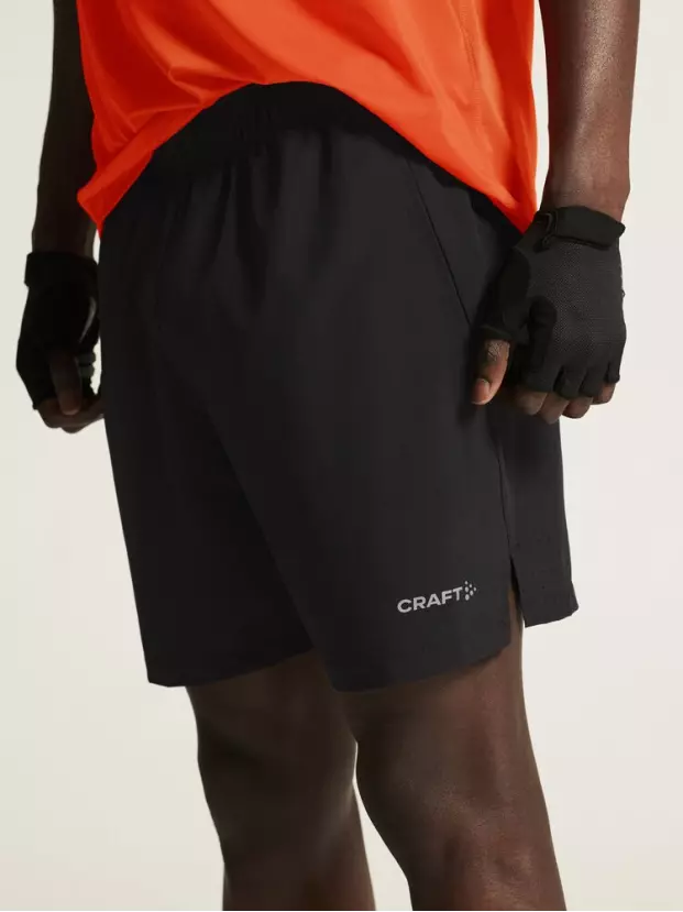 ADV ESSENCE SHORTS M