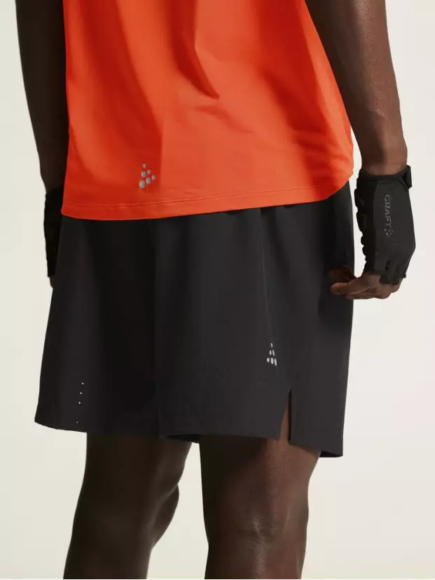 ADV ESSENCE SHORTS M