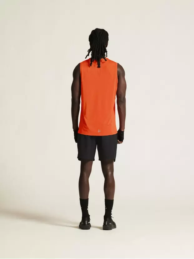 ADV ESSENCE SHORTS M