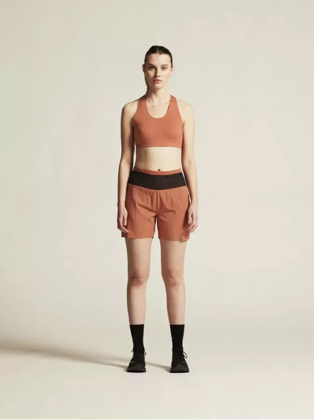 COLLECTIVE PADDED SPORTSBRA W