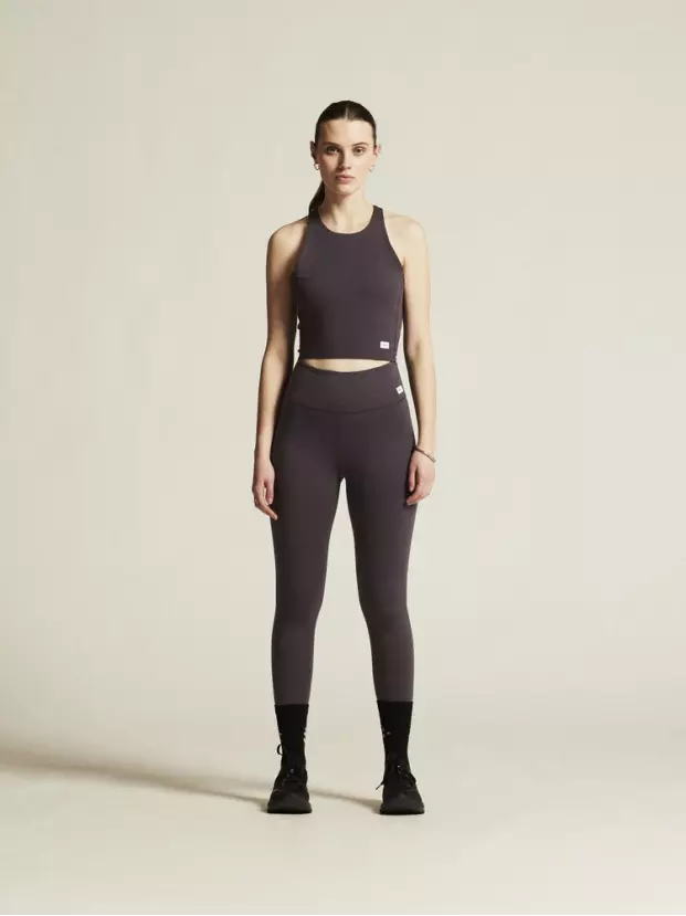COLLECTIVE CROPPED SINGLET W